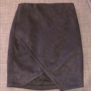LF BLACK SUEDE SKIRT